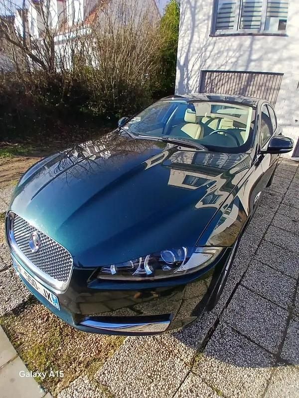 Occasion Jaguar XF Classic 163 ch (119 kW) 2014 Vert Berline