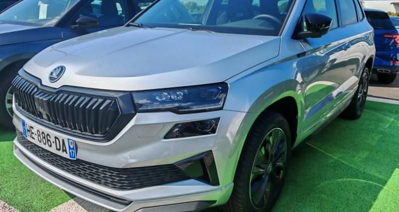 Nouvelle 2025 Skoda Karoq SportLine SUV | 36 690 € (Prix juste) - Image 1/4