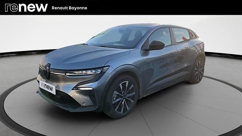Gris Occasion 2022 Renault Megane E-Tech Evolution Berline | 17 990 € (Bon prix) - Image 1/4