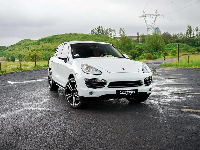 Blanc Utilisé 2013 Porsche Cayenne SUV | 34 900 € (Super prix) - Image 1/4