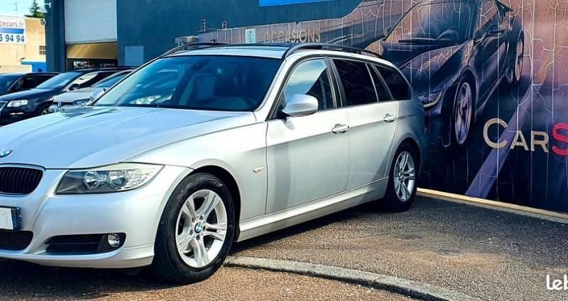 Utilisé 2009 BMW 320 Sport Line Break | 8 490 € - Image 1/4