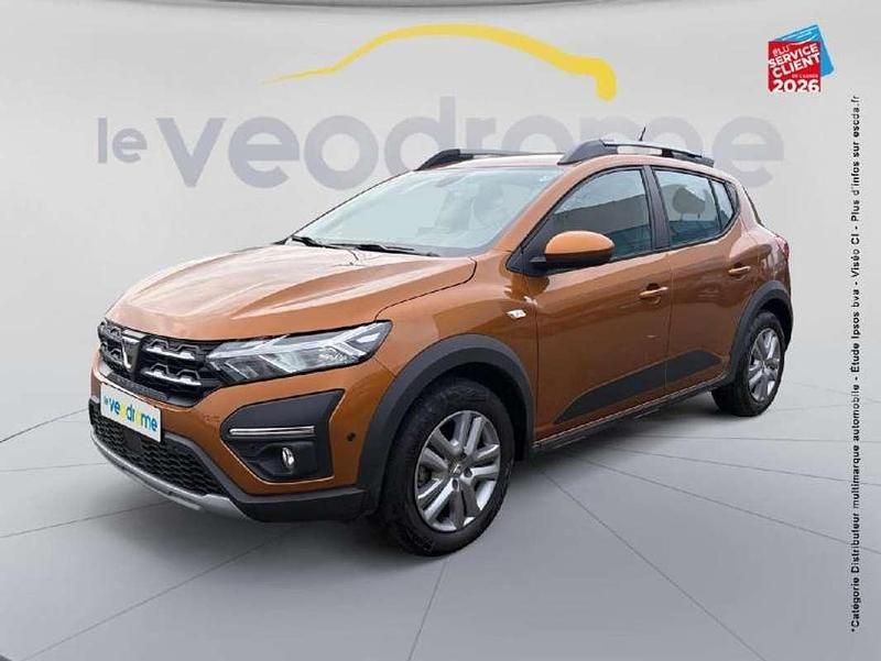 Occasion Dacia Sandero Essentiel 92 ch (67 kW) 2022 Orange Berline