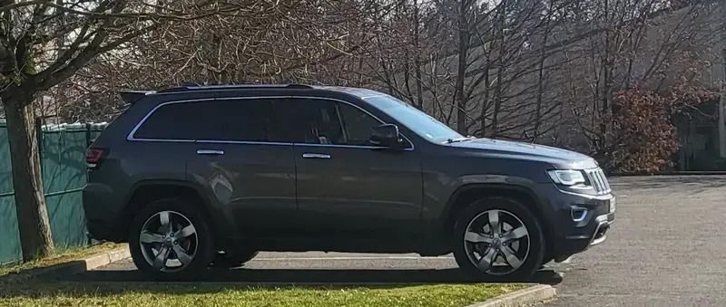 Utilisé 2014 Jeep Grand Cherokee Overland SUV | 16 700 € (Prix juste) - Image 1/4