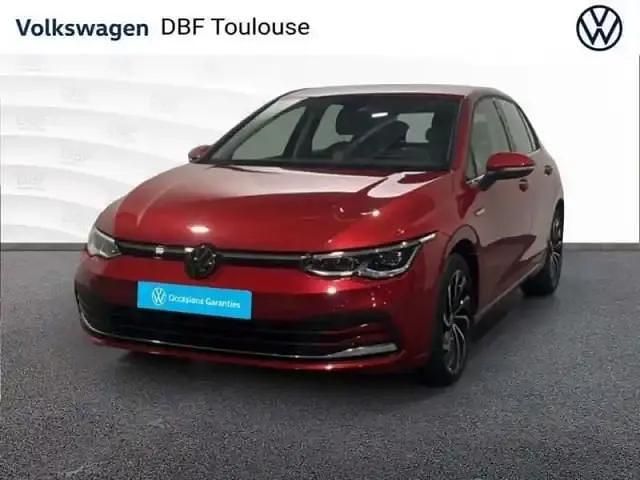 Rouge Utilisé 2023 VW Golf VIII Style Berline | 25 988 € (Prix juste) - Image 1/4