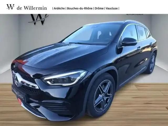 Noir cosmos métallisé Occasion 2021 Mercedes GLA200 AMG line SUV | 33 900 € (Prix juste) - Image 1/3