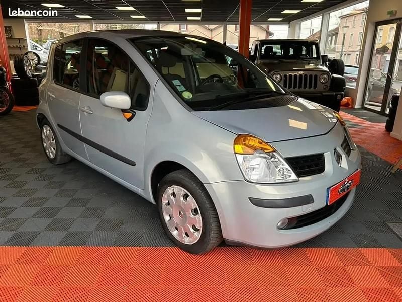 Occasion Renault Modus 99 ch (72 kW) 2006 Monospace