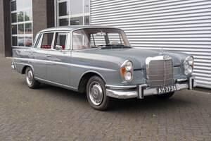 Gris Utilisé 1962 Mercedes 220 SE Berline | 9 000 € - Image 1/4