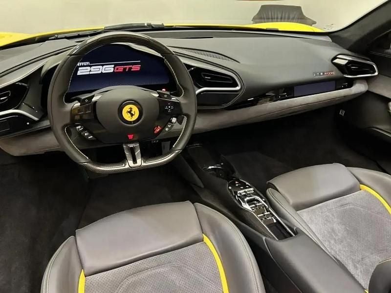 Occasion Ferrari 296 663 ch (487 kW) 2024 Jaune Cabriolet