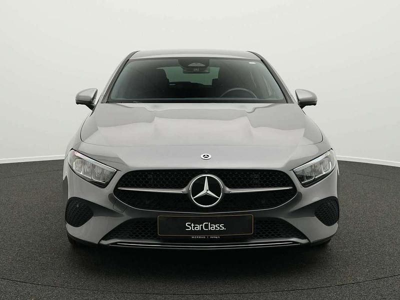 Occasion Mercedes A180 Progressive 116 ch (85 kW) 2024 Gris Berline