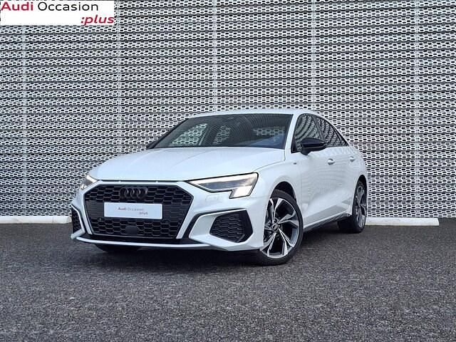 Blanc glacier métallisé Occasion 2023 Audi A3 S-Line Berline | 30 590 € (Prix juste) - Image 1/4