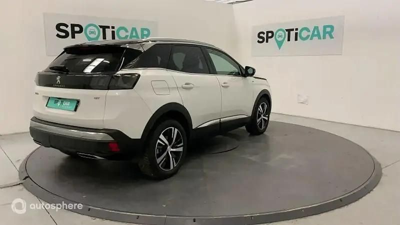 Image 2/4