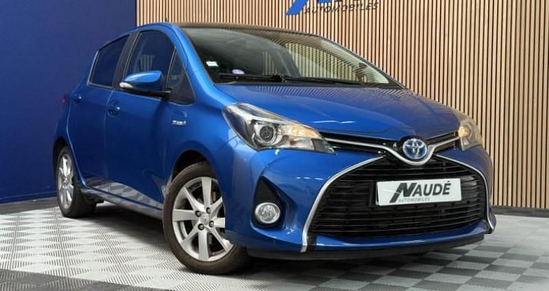 Utilisé 2015 Toyota Yaris Hybrid Citadine | 12 990 € (Prix juste) - Image 1/4