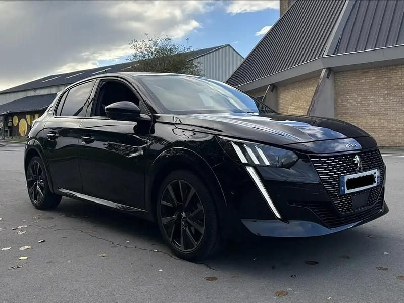 Noir Utilisé 2023 Peugeot 208 S Citadine | 12 000 € (Super prix) - Image 1/4
