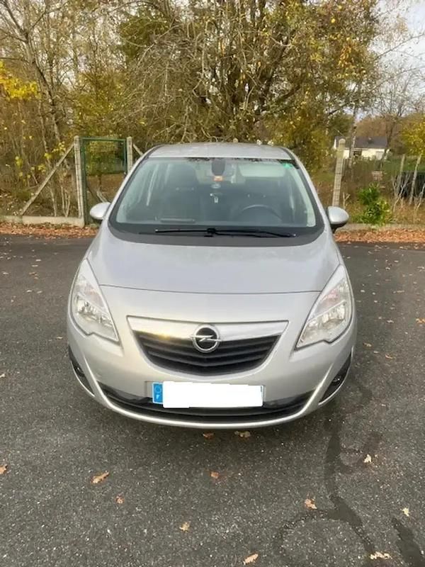 Gris Utilisé 2012 Opel Meriva Edition Monospace | 4 990 € - Image 1/4