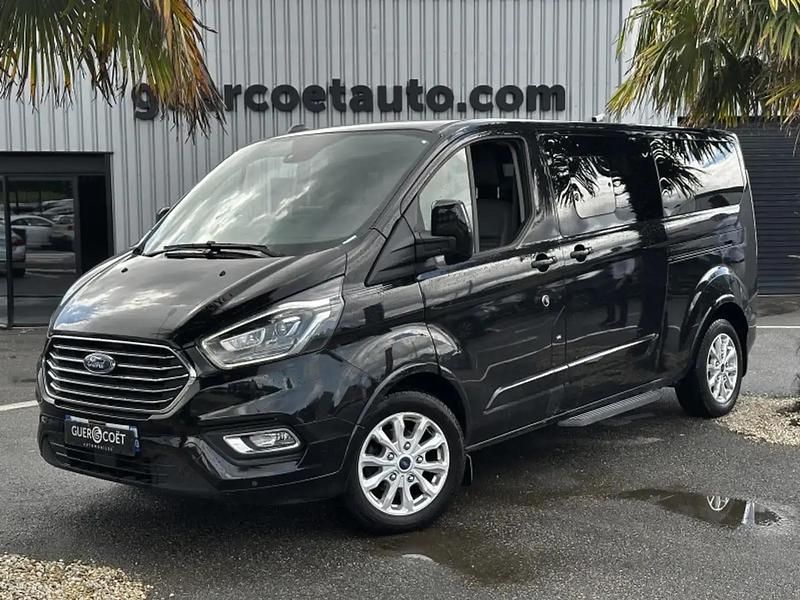 Noir Utilisé 2022 Ford Tourneo Custom Titanium Monospace | 41 990 € - Image 1/4