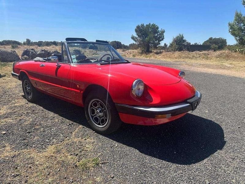 Occasion Alfa Romeo Spider 128 ch (94 kW) 1984 Rouge Cabriolet