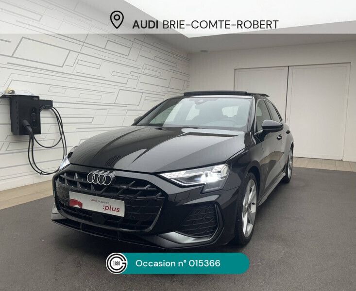 Noir Utilisé 2024 Audi A3 Sportback S-Line Berline | 39 990 € (Prix assez cher) - Image 1/4