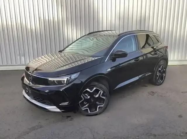 Noir Occasion 2024 Opel Grandland X Ultimate SUV | 23 990 € (Prix juste) - Image 1/4