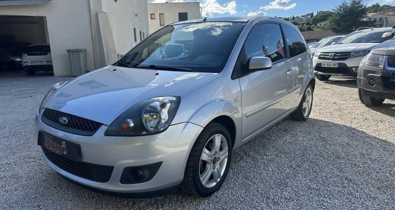 Gris Utilisé 2008 Ford Fiesta Ghia Citadine | 4 900 € (Prix juste) - Image 1/4