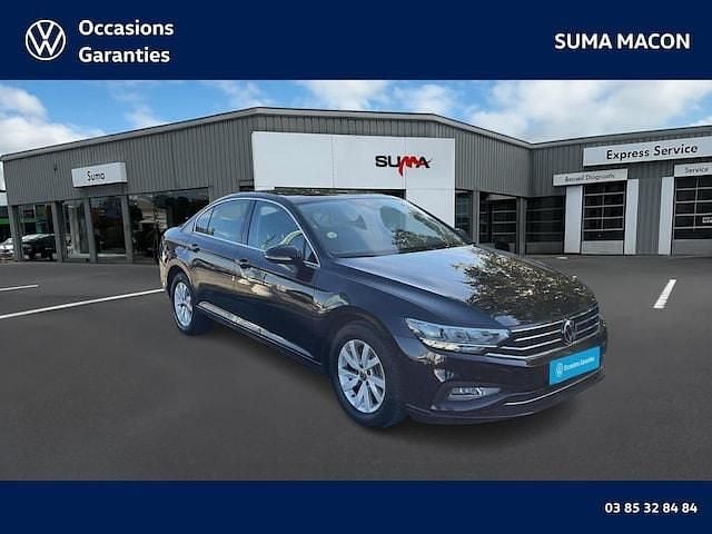 Utilisé 2021 VW Passat Business Berline | 22 990 € (Bon prix) - Image 1/4