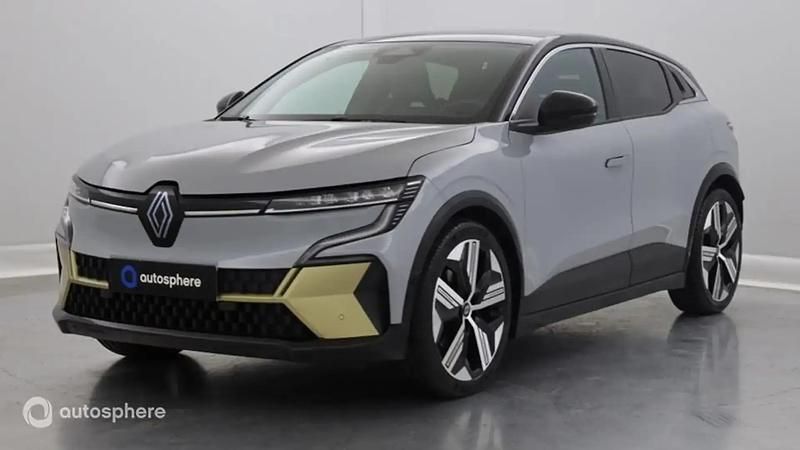 Noir Utilisé 2023 Renault Mégane Iconic SUV | 26 499 € (Prix juste) - Image 1/4