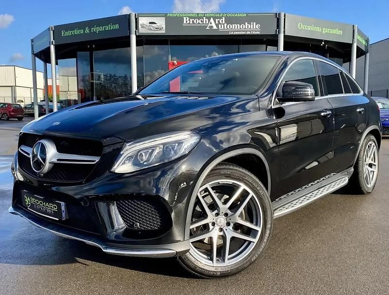 Noir Occasion 2015 Mercedes GLE350 SUV | 36 900 € (Prix cher) - Image 1/4
