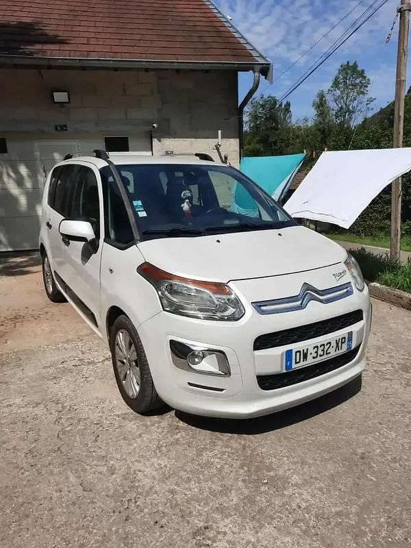 Utilisé 2015 Citroën C3 Picasso Attraction Monospace | 3 100 € - Image 1/4