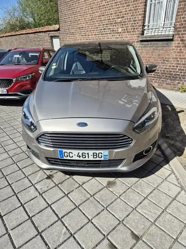 Utilisé 2017 Ford S-MAX Titanium Monospace | 14 500 € - Image 1/4