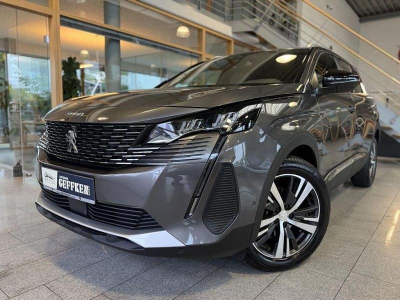 Utilisé 2024 Peugeot 5008 Monospace | 25 890 € (Prix juste) - Image 1/4