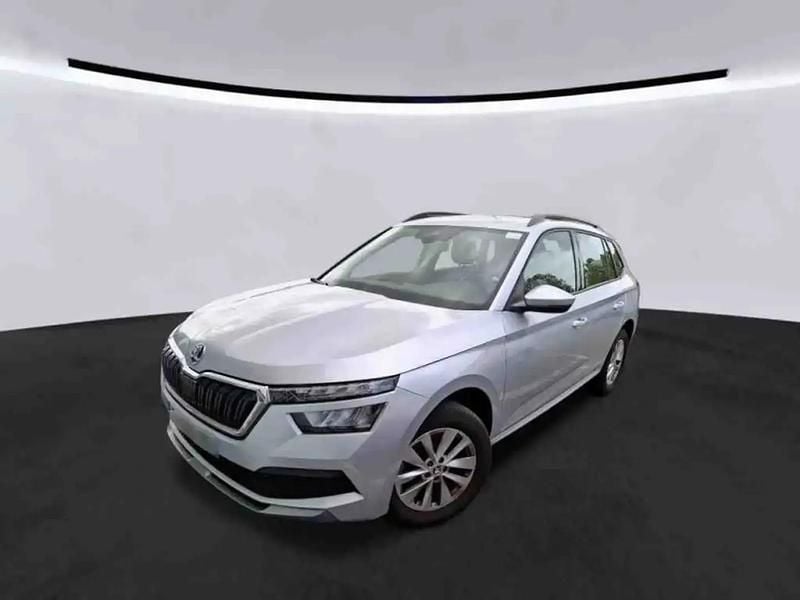 Gris Utilisé 2023 Skoda Kamiq Ambition SUV | 16 900 € (Super prix) - Image 1/4