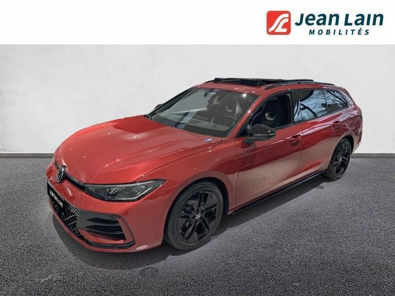 Rouge Nouvelle 2024 VW Passat R-line Coupé | 43 990 € (Prix juste) - Image 1/4