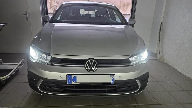 Gris Occasion 2021 VW Polo S Berline | 16 800 € (Bon prix) - Image 1/4