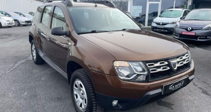 Utilisé 2016 Dacia Duster Lauréate SUV | 10 490 € (Prix juste) - Image 1/4