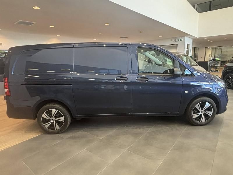 Nouvelle Mercedes Vito 136 ch (100 kW) 2025 Van