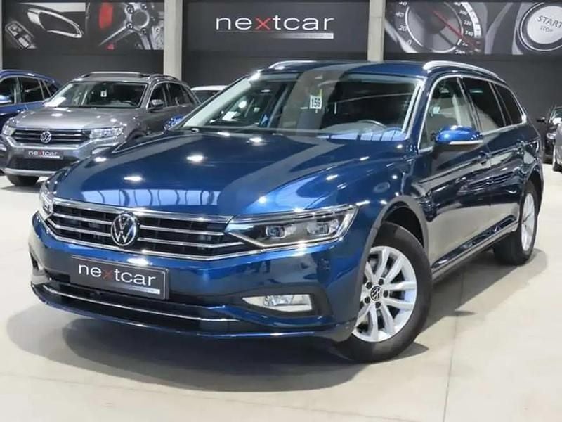 Bleu Occasion 2020 VW Passat Style Break | 18 990 € (Bon prix) - Image 1/4