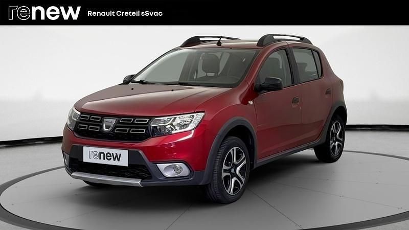 Rouge Utilisé 2020 Dacia Sandero Citadine | 12 500 € (Prix juste) - Image 1/4