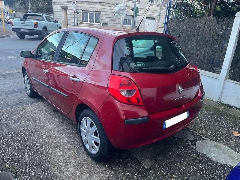Occasion Renault Clio II Dynamique 86 ch (63 kW) 2008 Berline