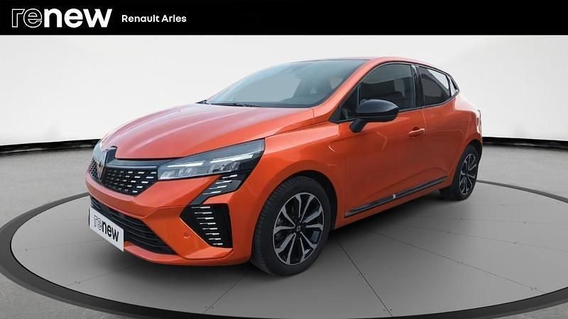 Orange Utilisé 2024 Renault Clio V Techno Citadine | 17 990 € (Prix juste) - Image 1/4