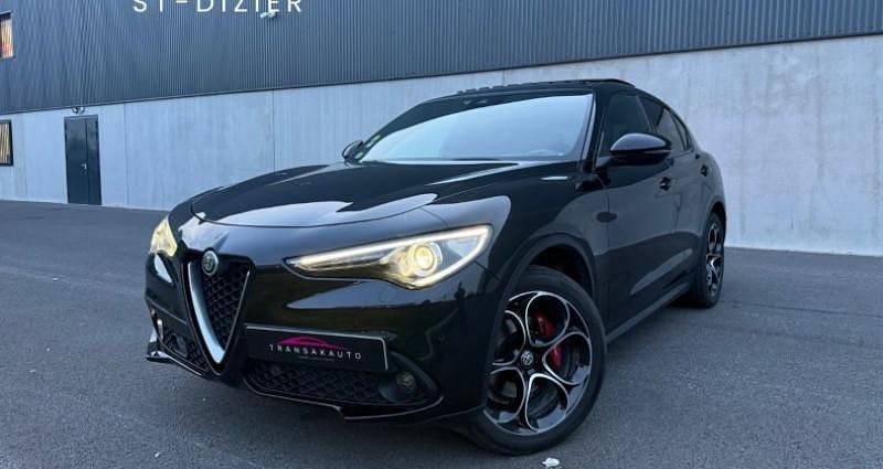 Noir Occasion 2019 Alfa Romeo Stelvio Turismo SUV | 29 990 € (Prix juste) - Image 1/4