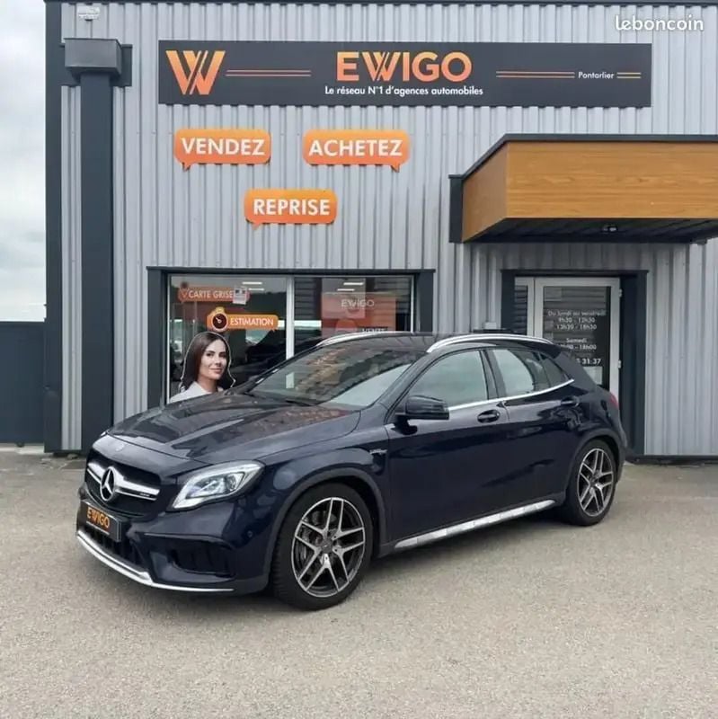 Bleu Utilisé 2017 Mercedes GLA45 AMG AMG SUV | 30 990 € (Super prix) - Image 1/4