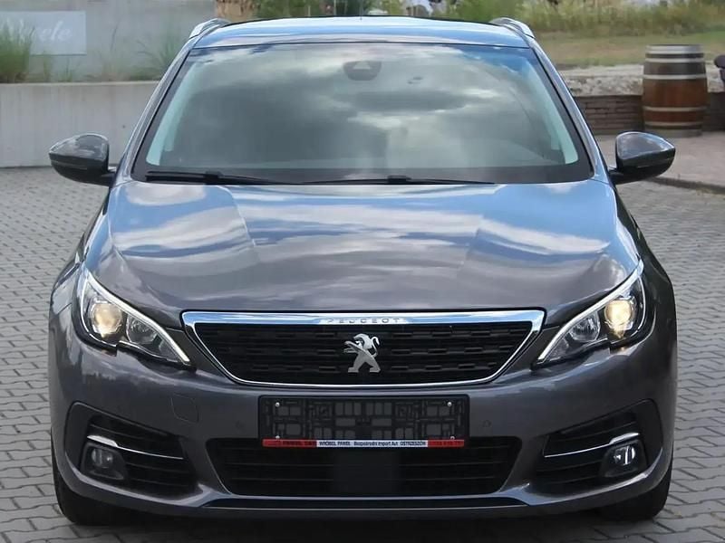Gris Utilisé 2021 Peugeot 308 S Break | 7 850 € (Super prix) - Image 1/4