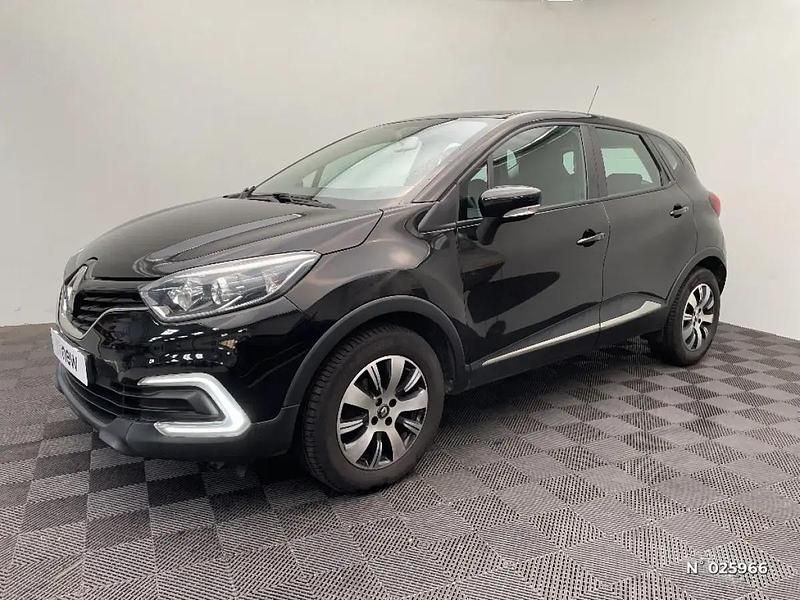 Noir Utilisé 2018 Renault Captur Zen SUV | 13 990 € (Prix assez cher) - Image 1/4