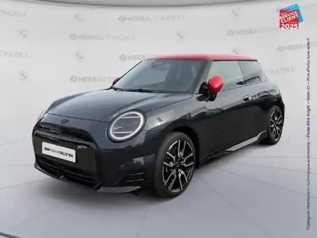 Legend grey Utilisé 2025 Mini Cooper Citadine | 35 999 € - Image 1/4
