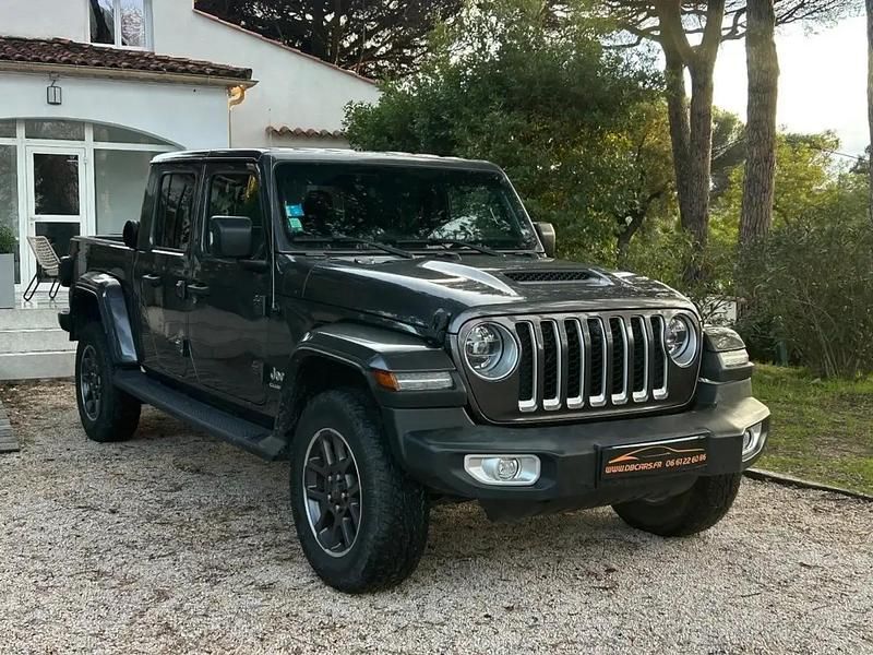 Gris Occasion 2022 Jeep Gladiator Overland Pick-up | 49 890 € (Bon prix) - Image 1/4