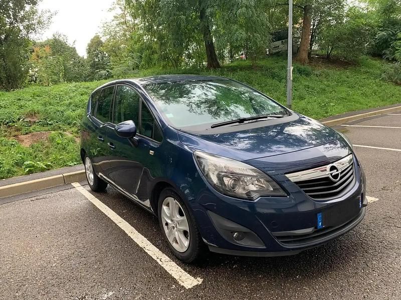 Bleu Utilisé 2011 Opel Meriva Cosmo Monospace | 4 300 € - Image 1/4