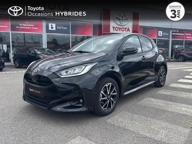Noir Utilisé 2023 Toyota Yaris Hybrid Design | 21 490 € (Bon prix) - Image 1/4