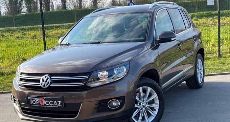 Gris Utilisé 2018 VW Tiguan SUV | 23 490 € (Super prix) - Image 1/4