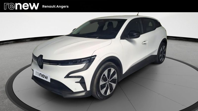 Blanc Utilisé 2022 Renault Mégane Evolution SUV | 24 390 € (Prix juste) - Image 1/4