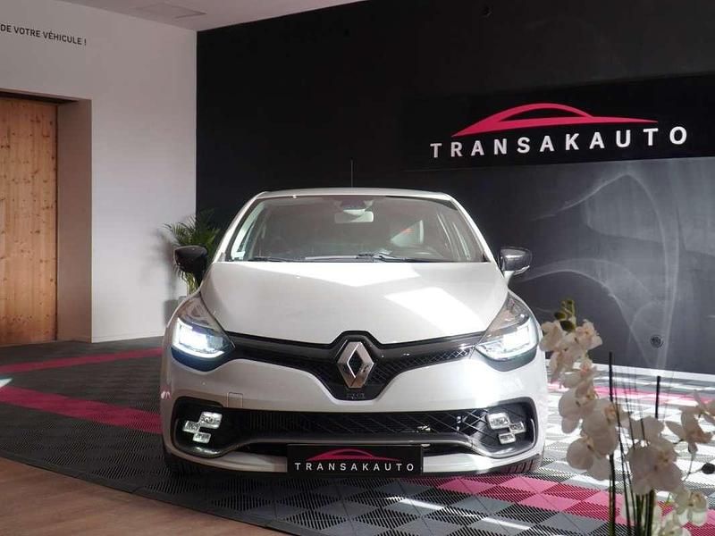 Occasion Renault Clio IV Trophy 220 ch (161 kW) 2016 Blanc Berline