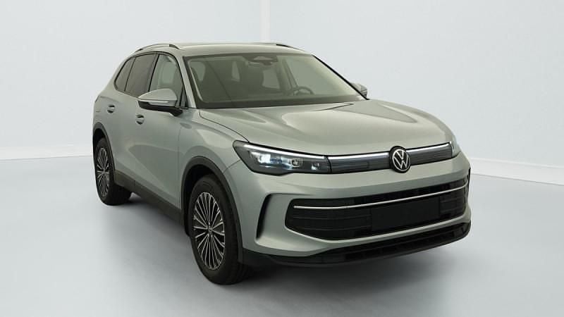 Nouvelle 2025 VW Tiguan Life SUV | 39 230 € (Super prix) - Image 1/4